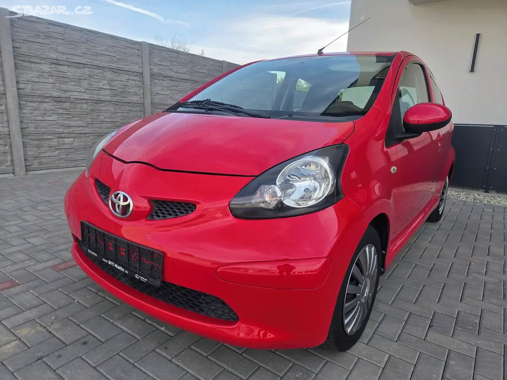 Toyota Aygo 1.0i AUTOMAT jen 113tkm